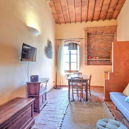 With Pool And Spacious Park A Few Kilometres From Montepulciano Casa de Férias