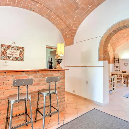With Pool And Spacious Park A Few Kilometres From Montepulciano Casa de Férias