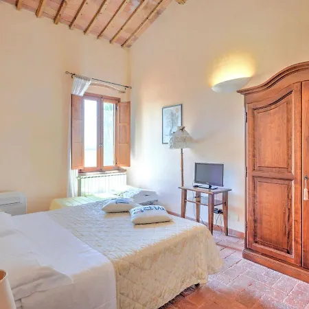 Casa de Férias With Pool And Spacious Park A Few Kilometres From Montepulciano